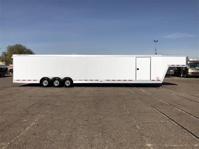 2015 Featherlite 4941-0040-STD Car Trailer