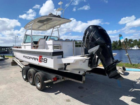 28′ – 2017 Axopar 28T