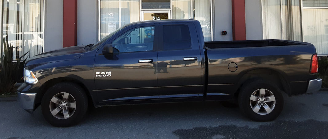 2017 Ram 1500 SLT