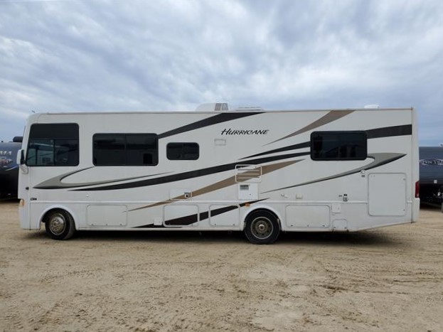 2009 Four Winds Hurricane 30Q