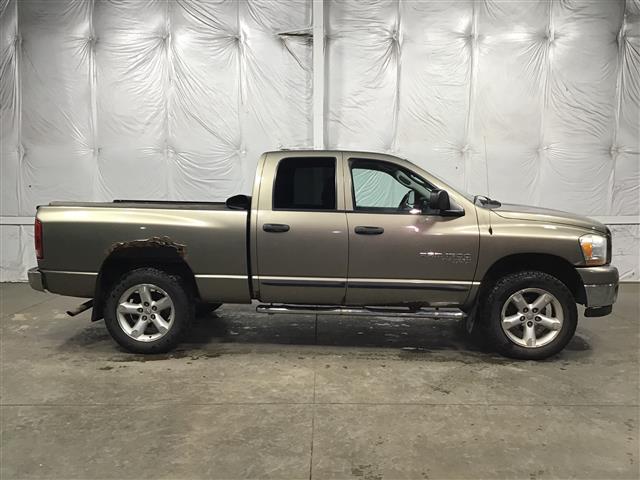 2006 Ram 1500 Quad Cab SLT Big Horn 4WD