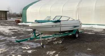 2003 Glastron SX Boat