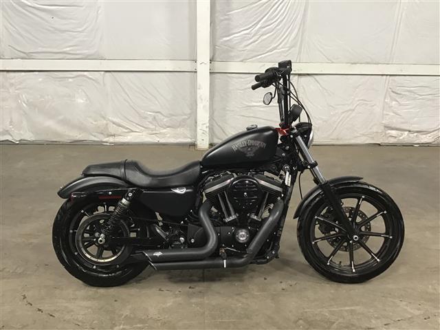 2017 Harley-Davidson Sportster Iron 883 XL883N