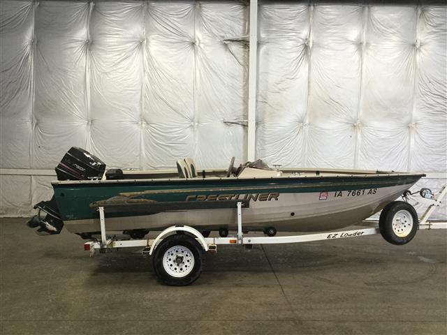 1999 Crestliner Fish Hawk 1600 SC