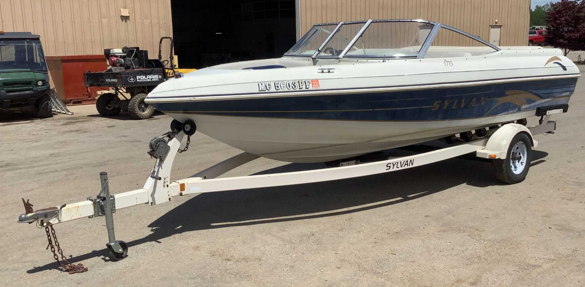 1998 Sylvan V178I Boat