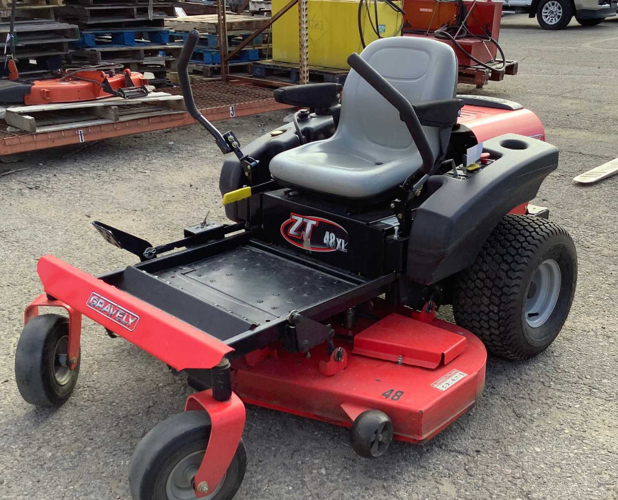 Gravely ZT 49XL Zero Turn Lawn Mower