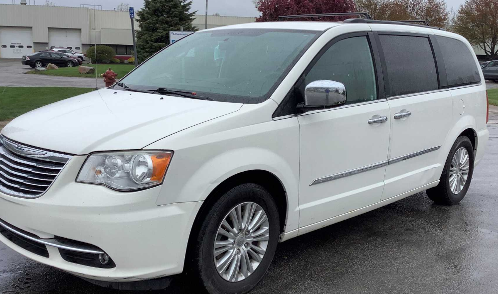 2012 Chrysler Town & Country Touring