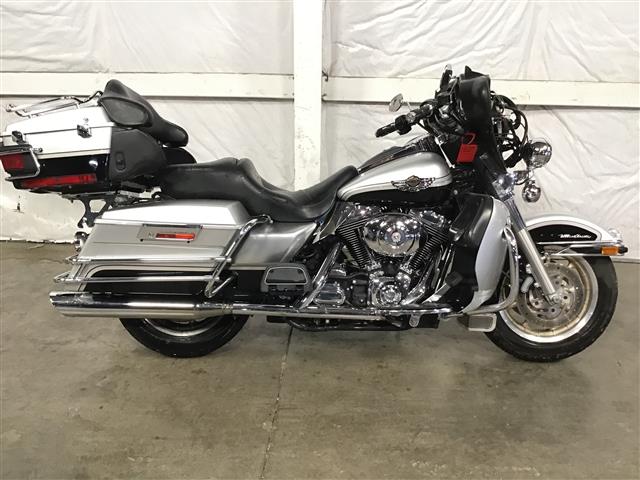 2003 Harley-Davidson Ultra Classic Electra Glide FLHTCUI
