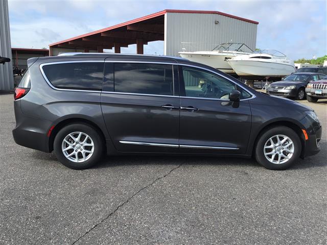 2020 Chrysler Pacifica