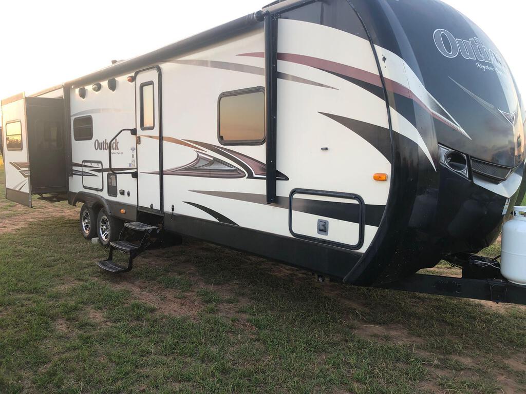 2014 keystone outback model 298 RE 35 ft bumper pull 3 slides Repo Finder
