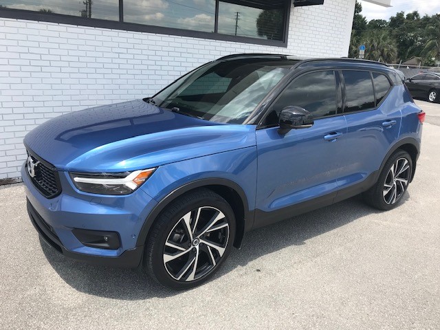 2019 Volvo XC40 T5 R Design