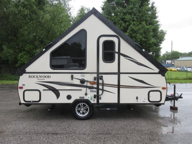 2016 Rockwood (by Forest River) Premier 122A