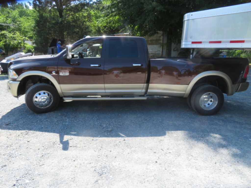 2014 DODGE RAM DUALLY 4 WD LONGHORN EDITION CUMMINS DIESEL