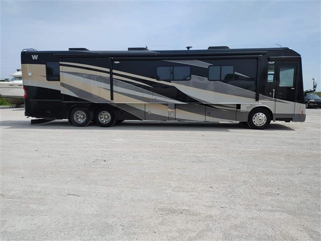 2013 Winnebago Journey 42E