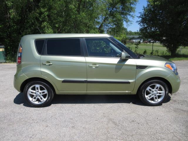 2011-Kia-Soul-FWD---Repo-Finder