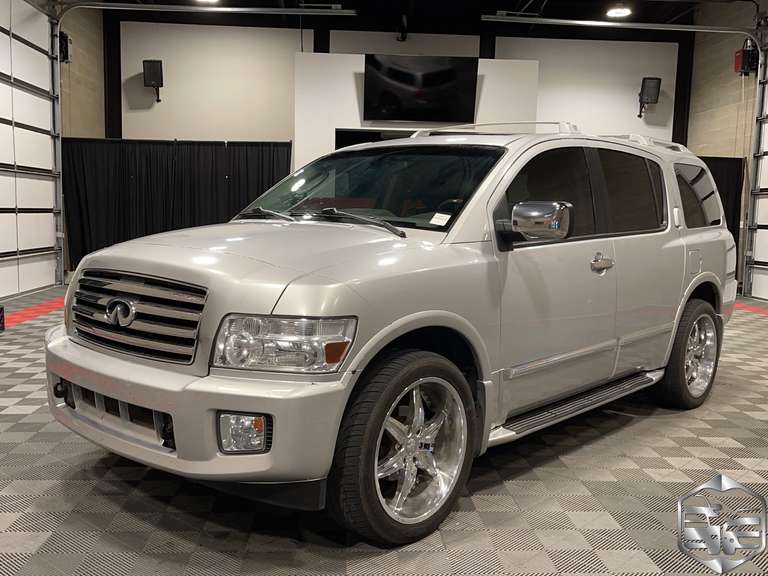 2005 Infiniti QX56