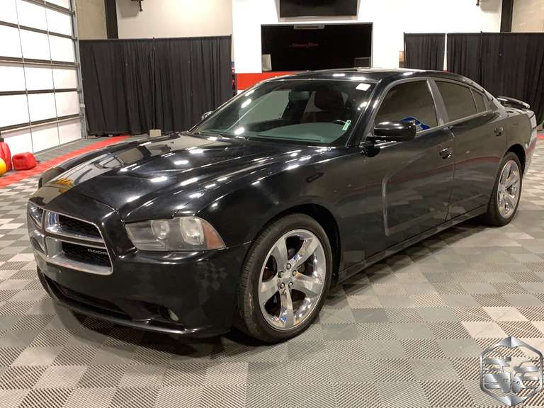 2012 Dodge Charger SXT