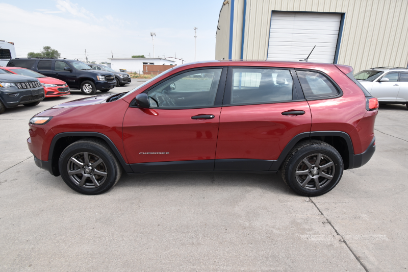 2015 Jeep Cherokee Sport