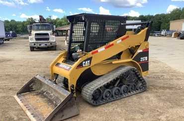 2007 Caterpillar 257B Rubber Track Skid Steer Loader