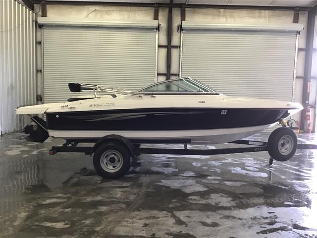 2009 Four Winns H180