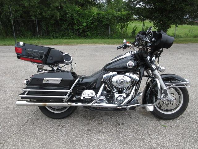 2004 Harley-Davidson Ultra Classic FLHTCUI