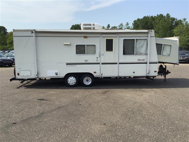 2001 Fleetwood Coleman Caravan