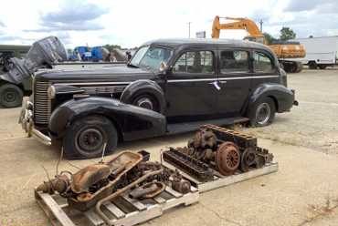1938 Buick 4-Door Limited