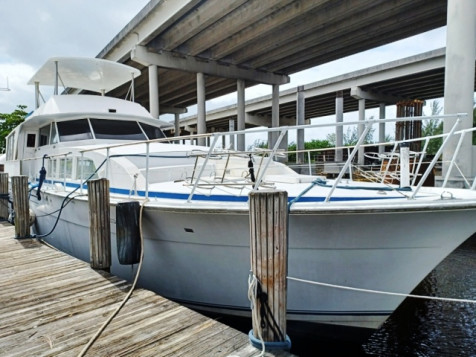 71′ – 1977 Bertram Motoryacht