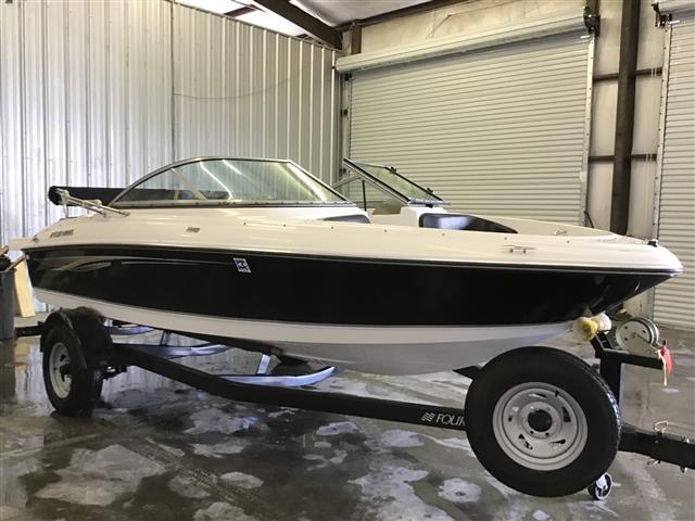 2009  Four Winns H180