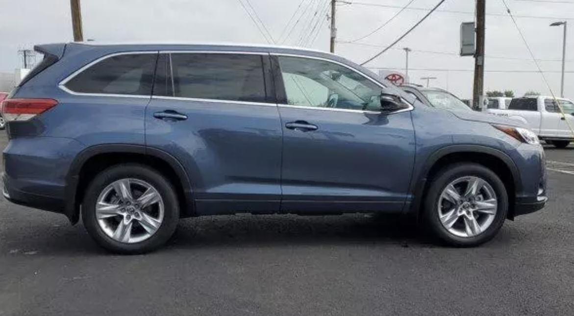 2017 Toyota Highlander Limited
