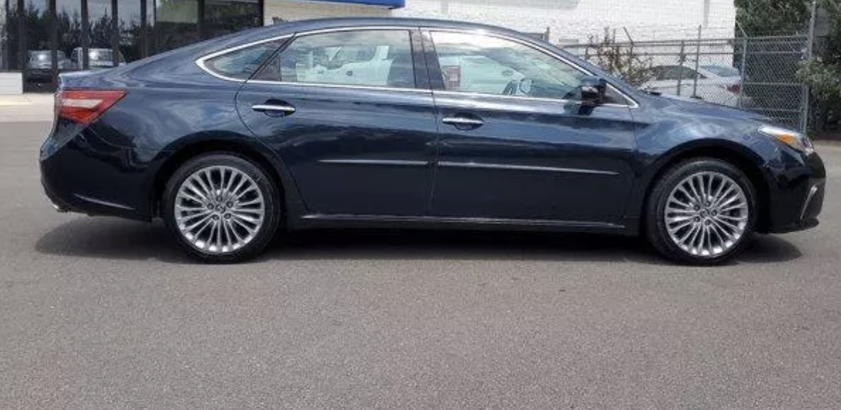 2017 Toyota Avalon Limited
