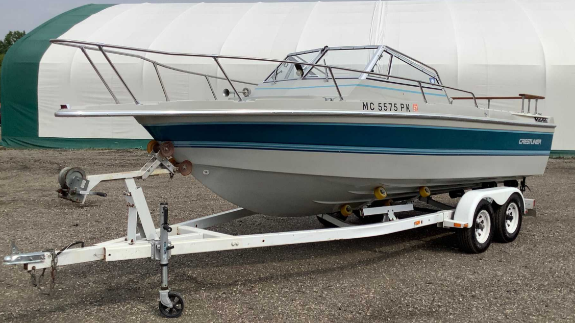 1989 CRESTLINER CRUSADER