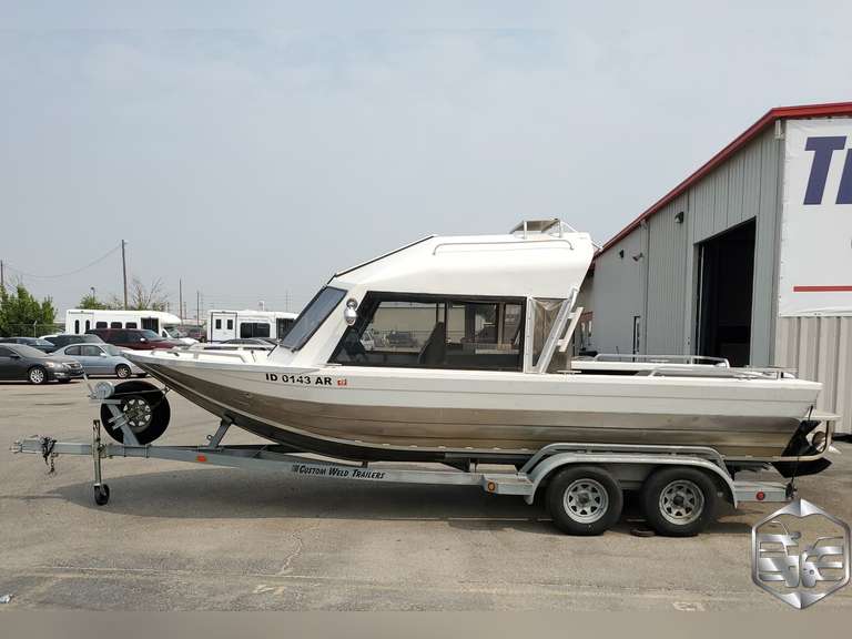 2004 River Boat 21FT