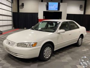 1998 Toyota Camry LE