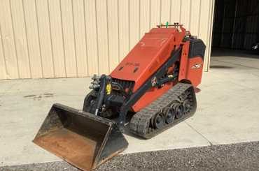 2015 DITCH WITCH SK750