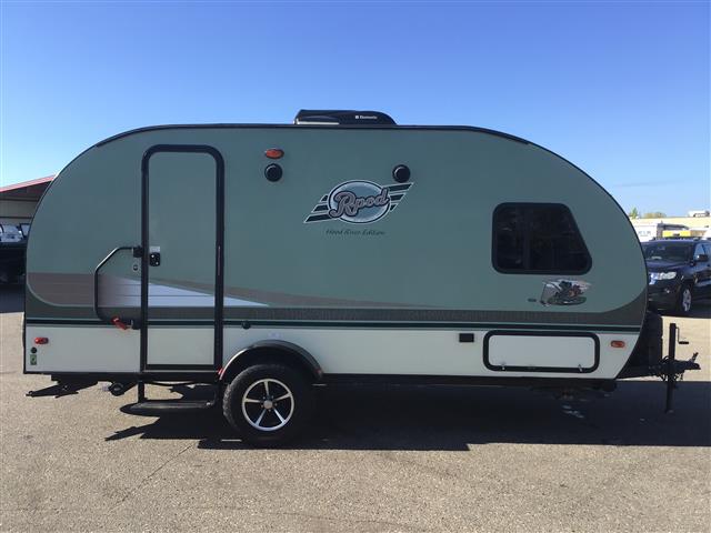 2015 R Pod 2015 R-Pod (by Forest River) Hood River Edition RP179 - Repo Finder