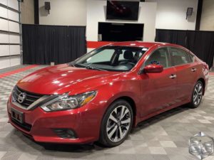 2016 Nissan Altima SR