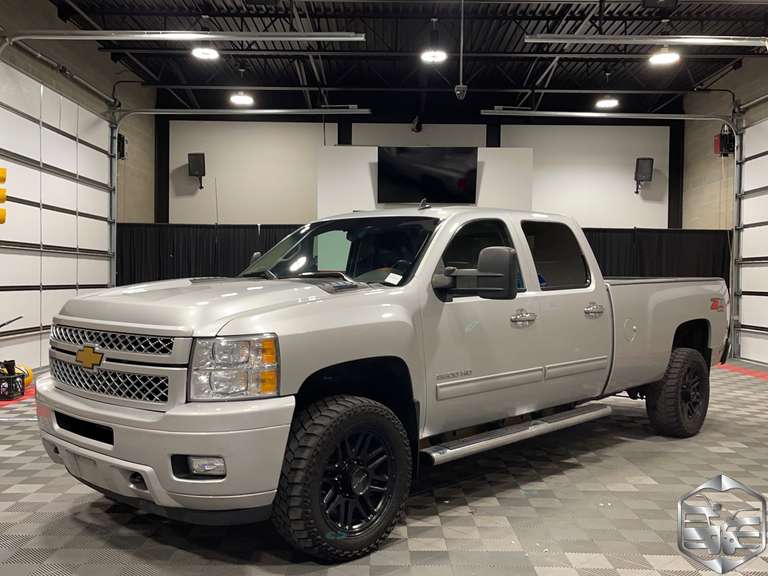2014 Chevrolet Silverado 3500 LTZ