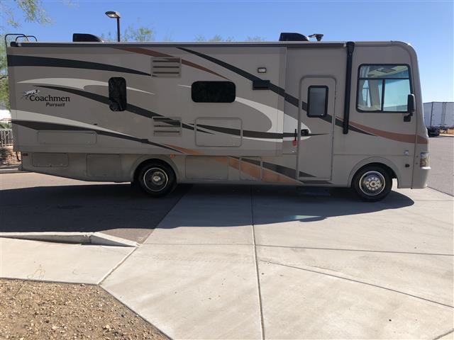 2016  Coachmen Pursuit 27KBP