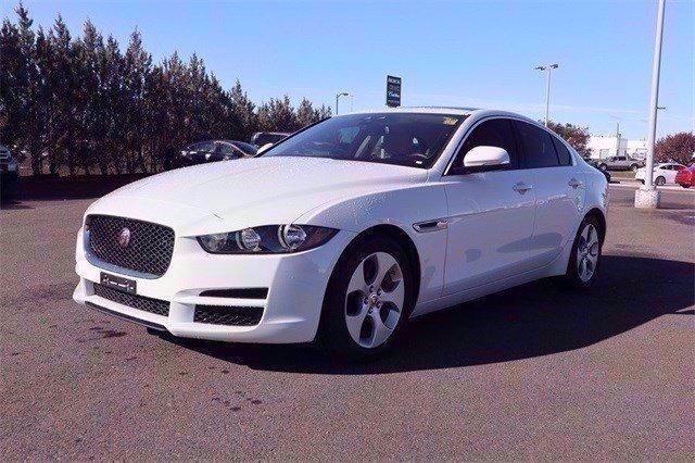 2018 Jaguar XE 25t