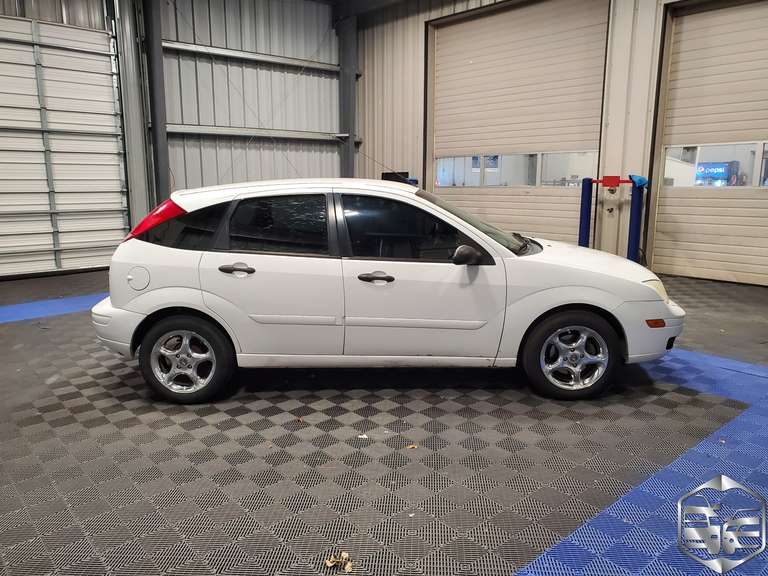 2005 Ford Focus ZX5 SEs