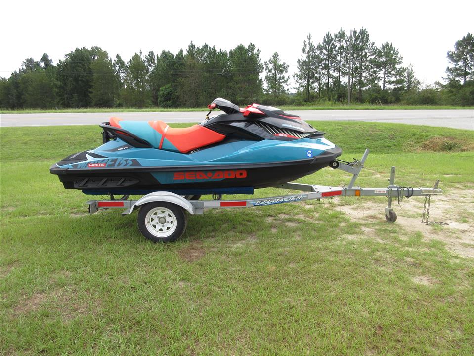 2018  Sea Doo Wake 155