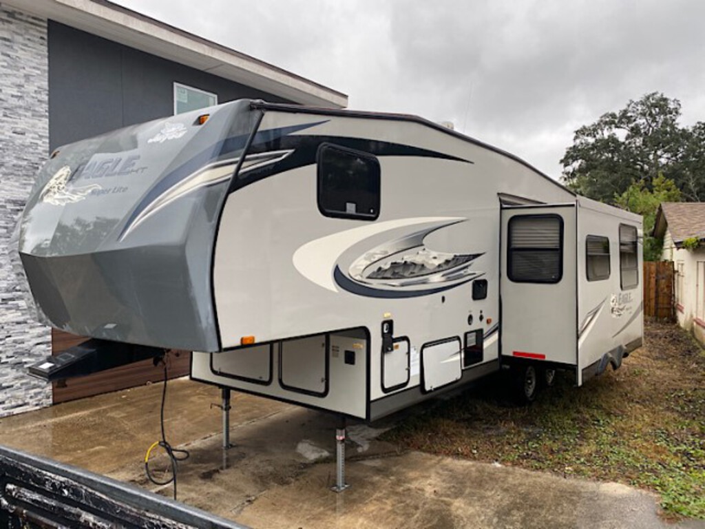 2011 JAYCO 27 EAGLE HT SUPER LITE CAMPER