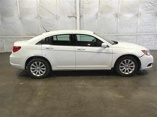 2012 Chrysler 200