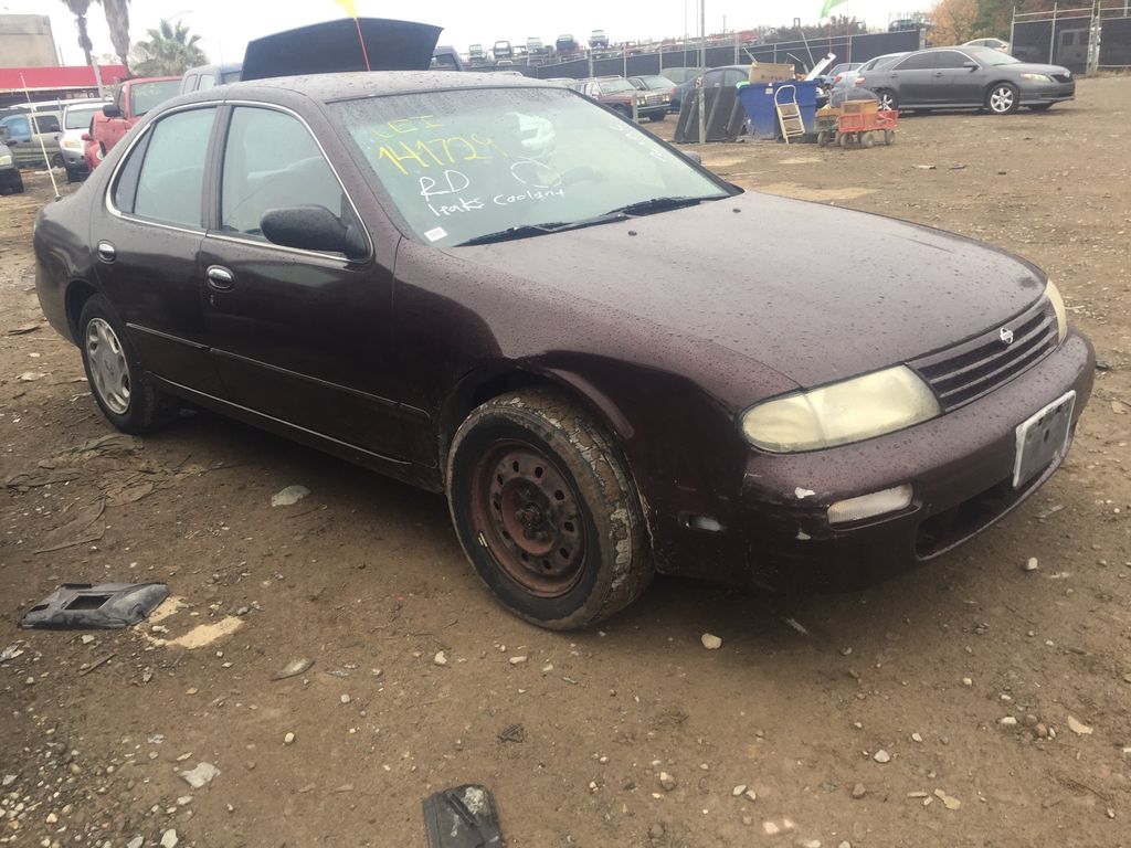 1997 NISSAN Altima
