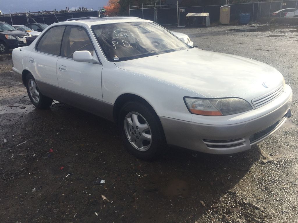 1995 Lexus ES 300