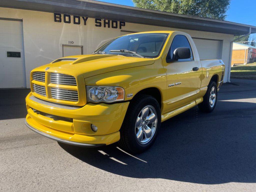 2005 Dodge Ram 1500 Rumble Bee Repo Finder