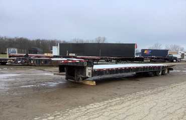 2000 Landoll 48’ Traveling Axle Tilt Deck Trailer