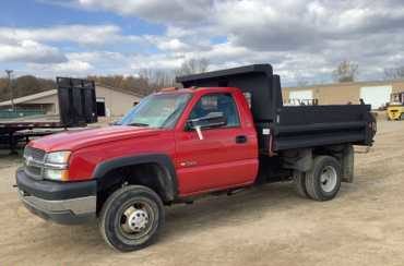 2004 Chevrolet Silverado 3500 Dump Truck