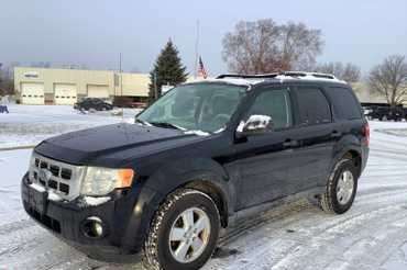 2009 Ford Escape XLT FWD I4 Sport Utility 4-DR